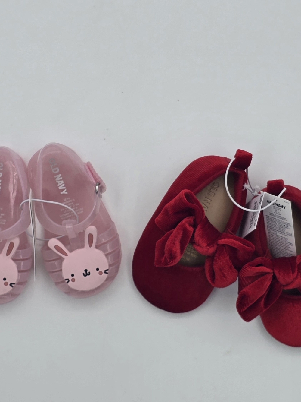 Old Navy Baby Girls Red Velvet Bow Mary Jane Shoes